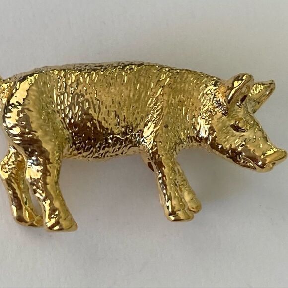 Vintage Highly Detailed Vintage Gold Tone Pig Brooch - Picture 5 of 5